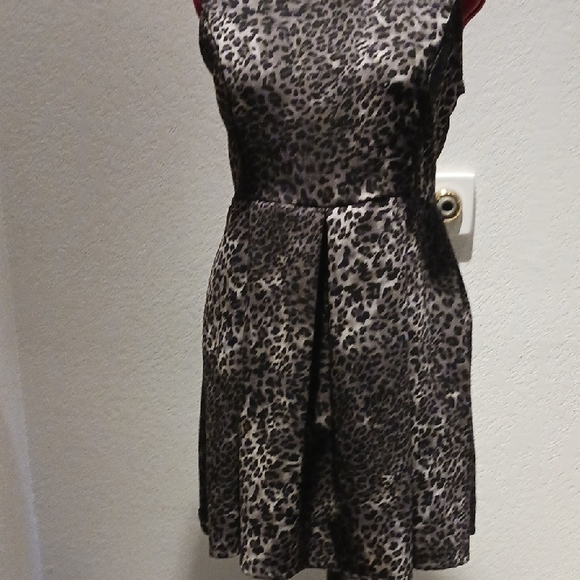 Stone Flower Silver and Black Sleeveless Cocktail Dress - Picture 1 of 15